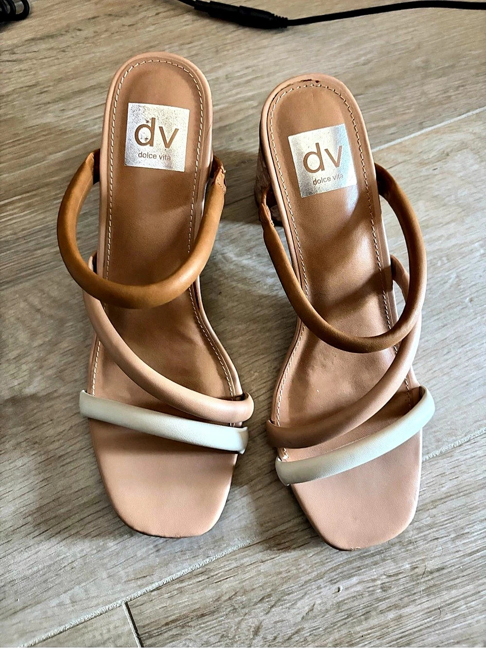 DV Dolce Vita Myla Strappy Block-Heel Sandals Brown & White US 9